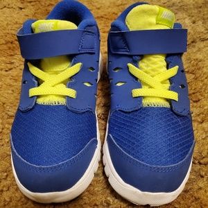 Boys Nike Shoes